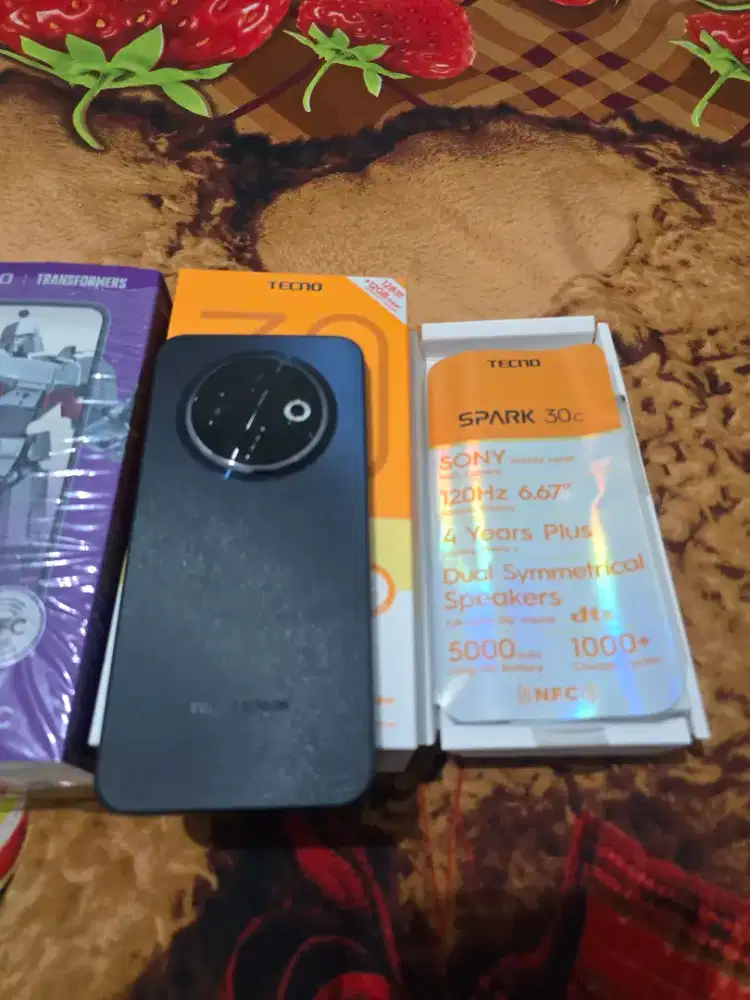 Tecno spark 30C. 6/128