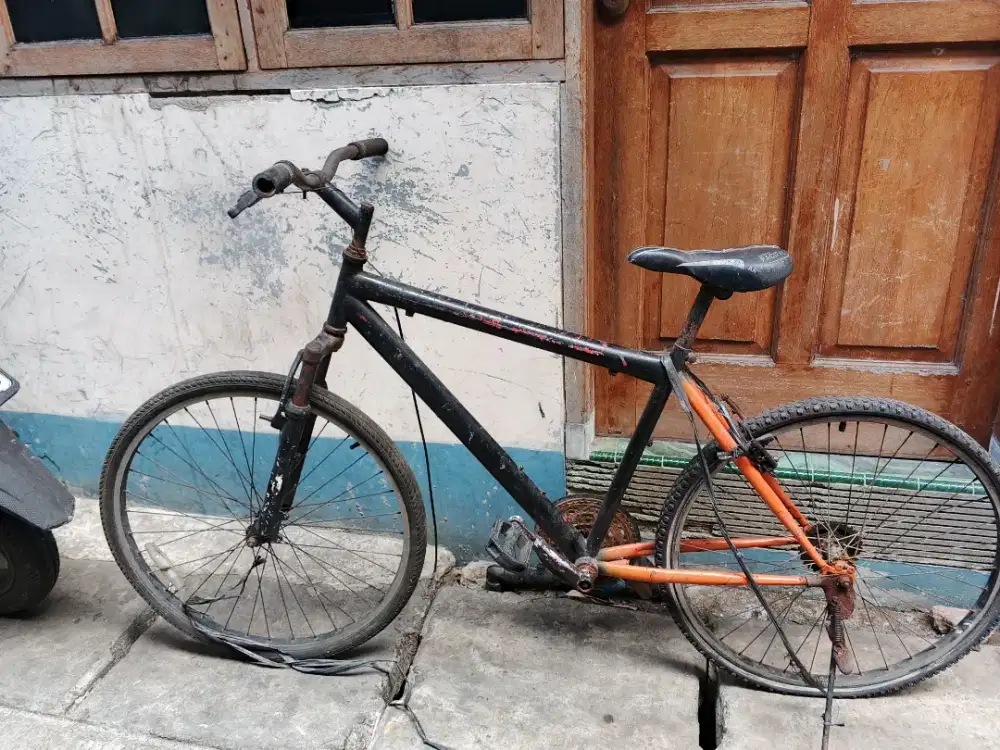 Sepeda MTB Size 18