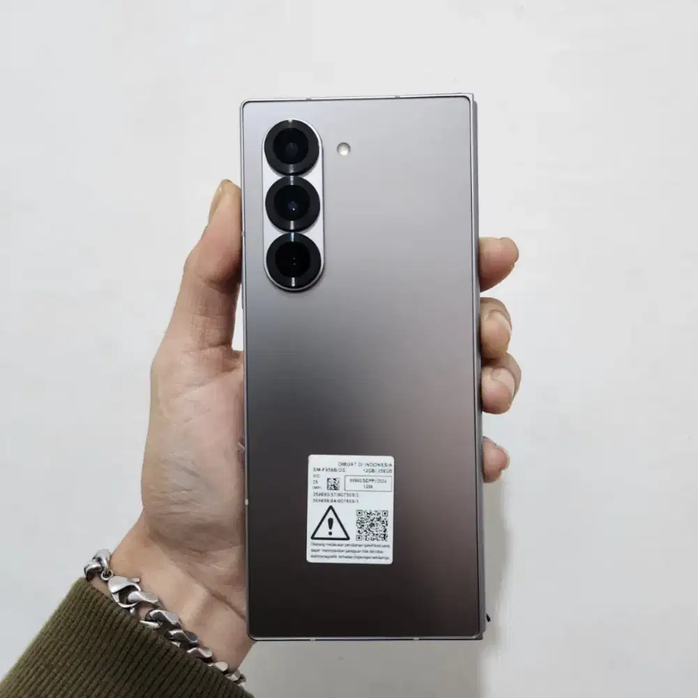 Samsung galaxy zfold 6 12 256 garansi
