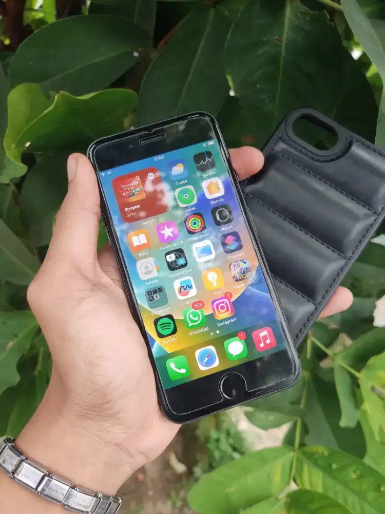 iPhone 8 64GB WiFi only
