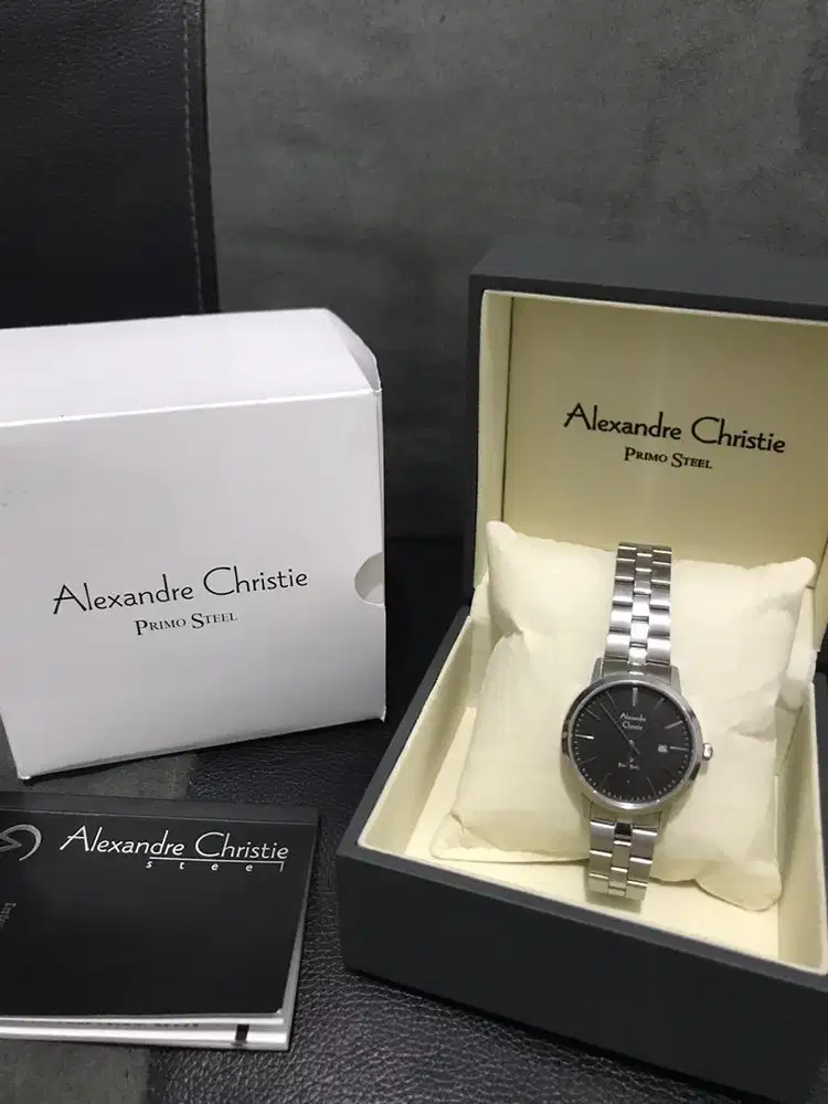 Jam alexander cristie wanita