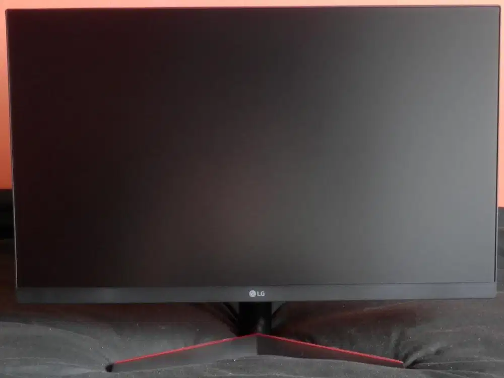 LG Ultragear bekas kerja