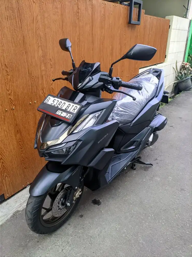 Bissmillah dijual motor Honda Vario 160cc ABS 2023 istimewah