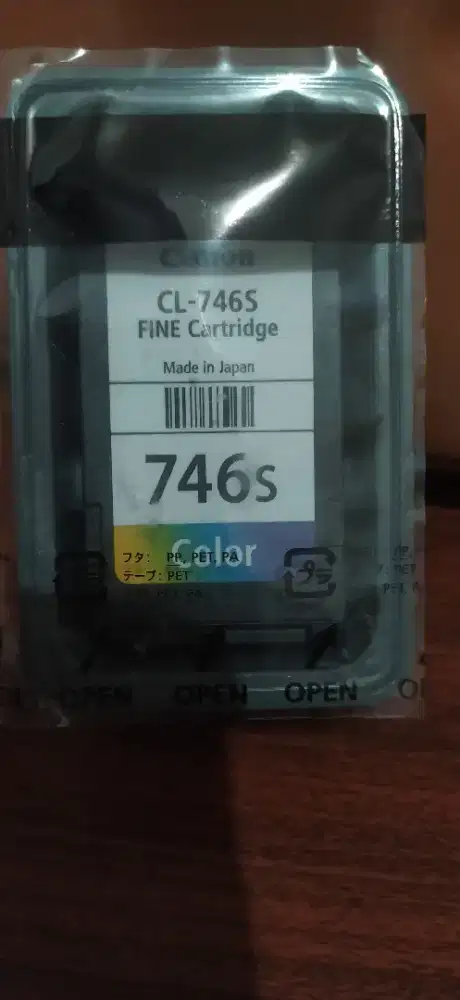 Cartridge warna Canon 746s