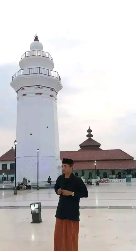 Cari kerja apa aja yng penting halal