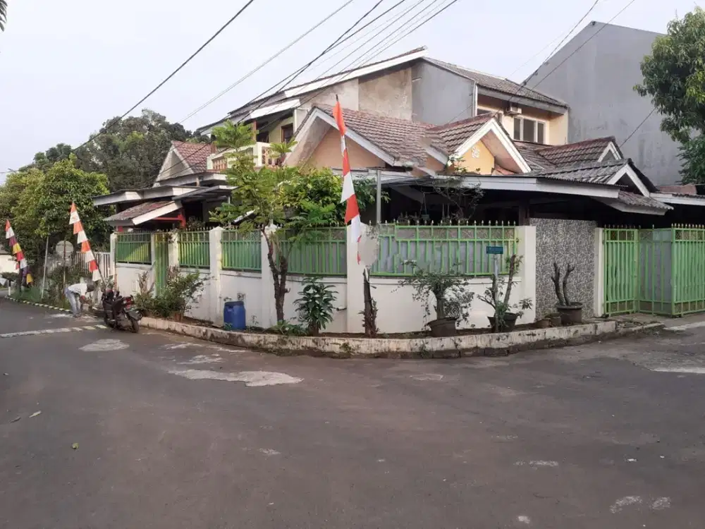 Rumah Hoek Taman Melati Pengasinan Dekat Taman Herbal Insani Depok