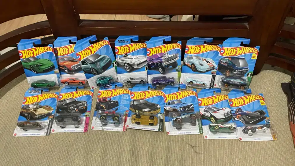 BORONGAN HOT WHEELS