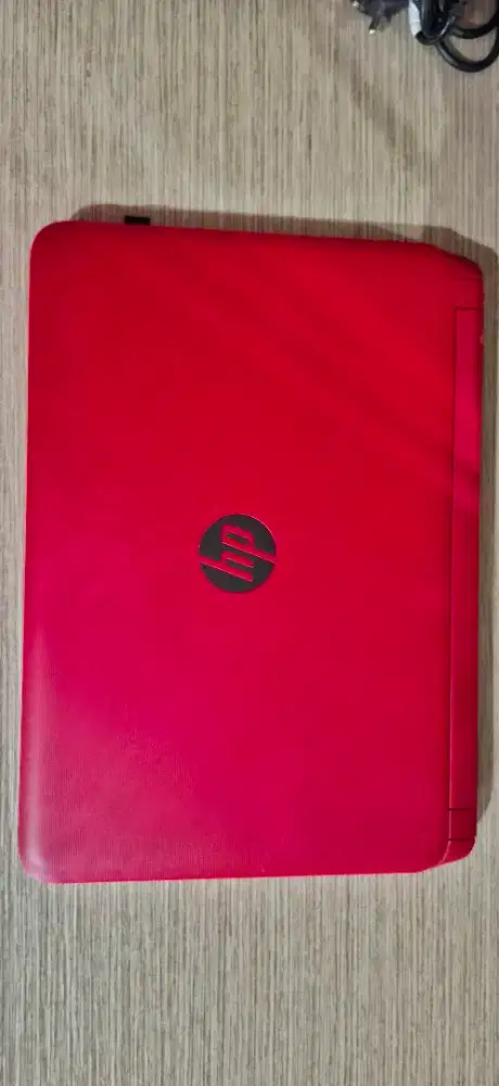 Laptop Hp Core i7 Merah