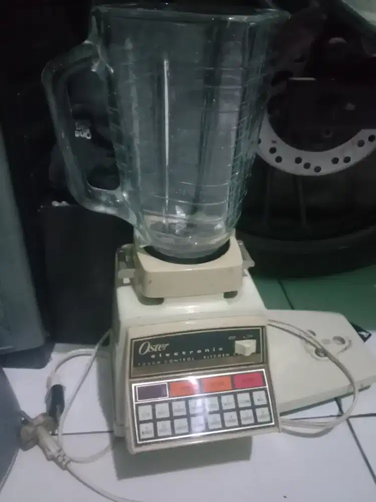 Jual BLENDER OSTER lokasi central No3cilebut