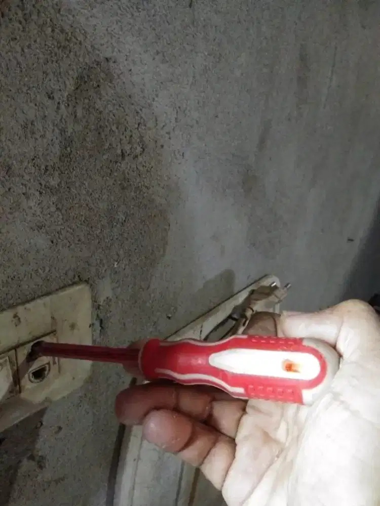 Jasa instalasi listrik