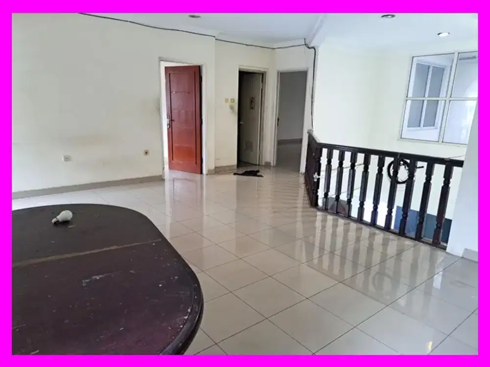 Dhyana Rumah sewa ukuran 12x20m di komplek dutamas