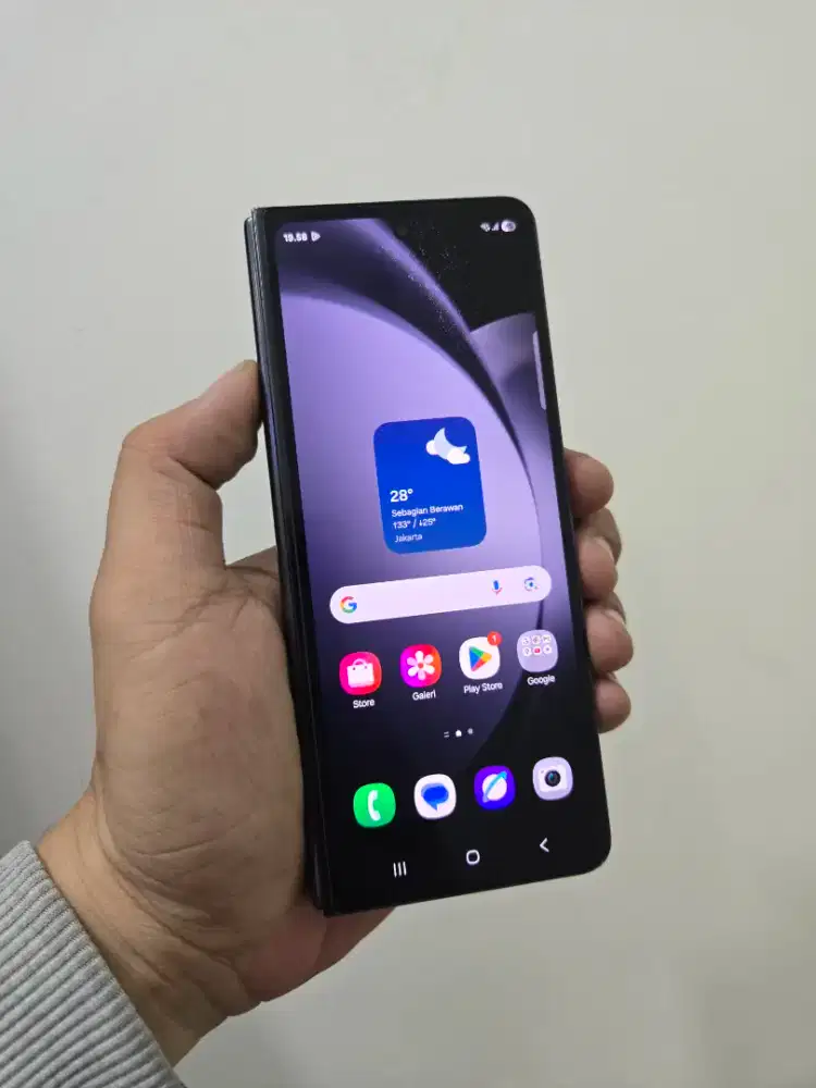 Samsung Z Fold 5 Ram 12/512GB resmi SEIN