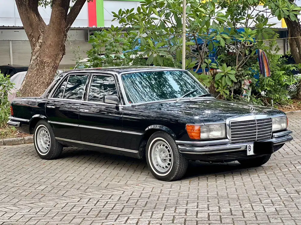 MERCEDES-BENZ 280S W116 AT 1973 COLLECTOR ITEM