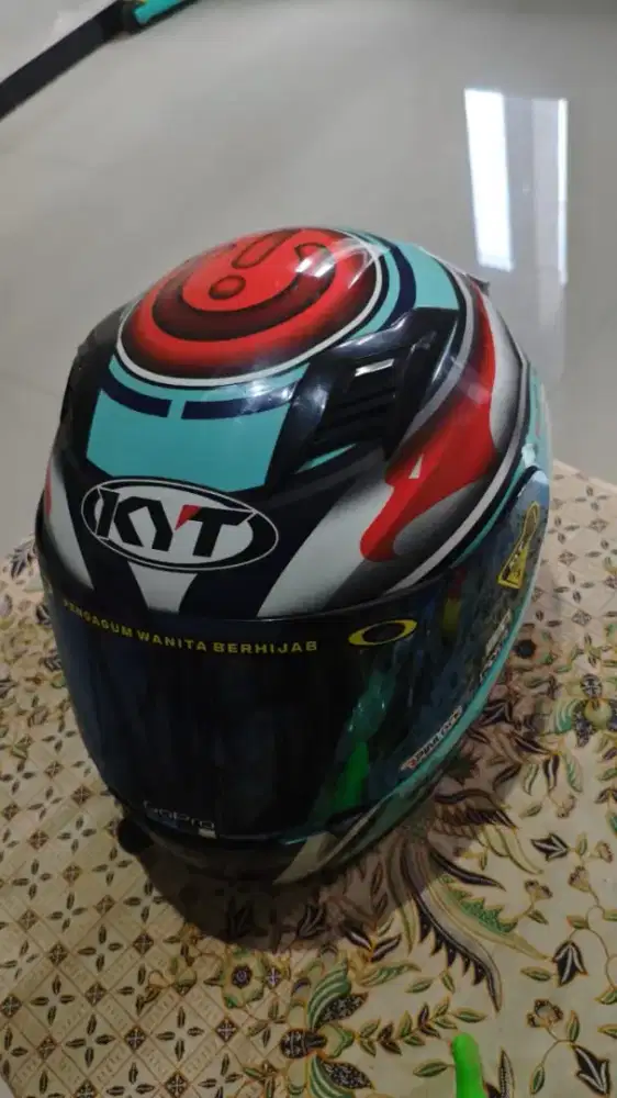 Di jual helm Kyt R10