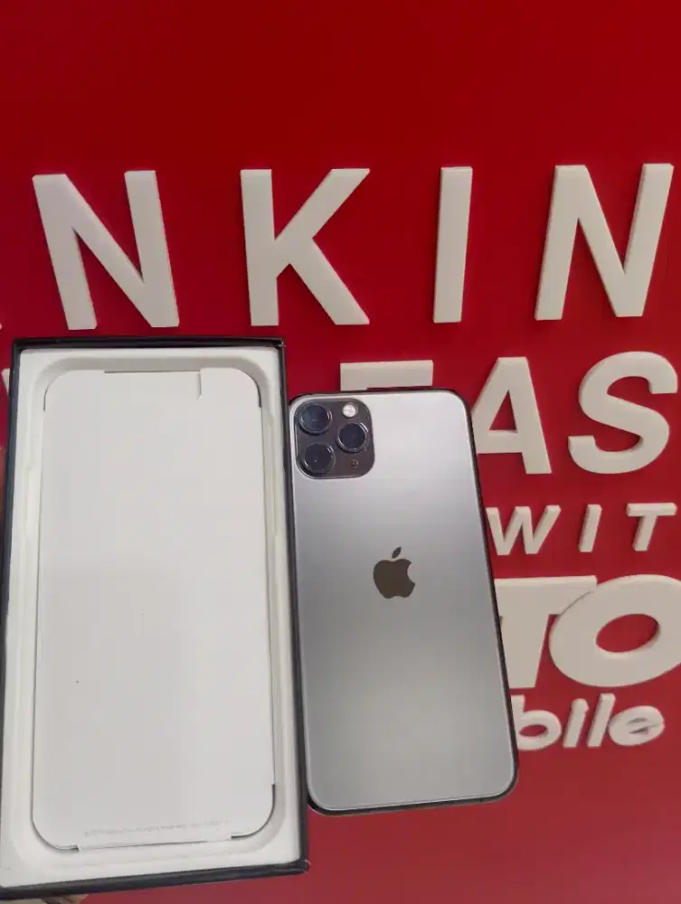Iphone 11 pro max 256gb cahaya apple