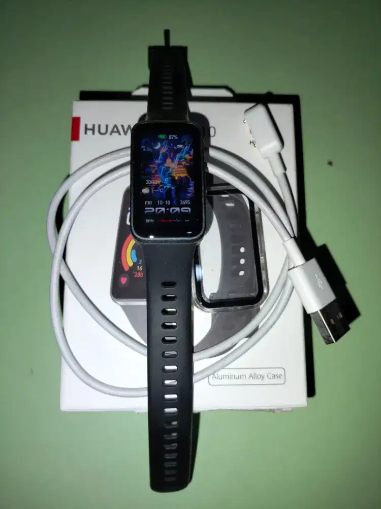 SmartWatch HUAWEI Band 10 kondisi mulus