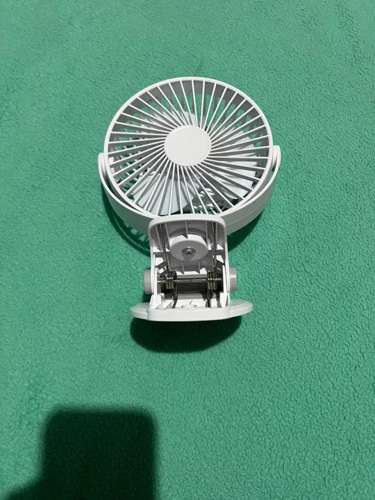 Kipas angin meja