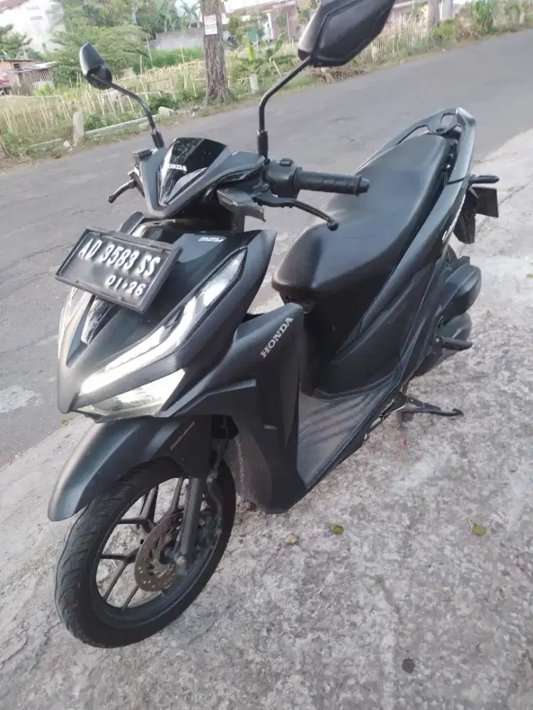 Vario 125 iss led