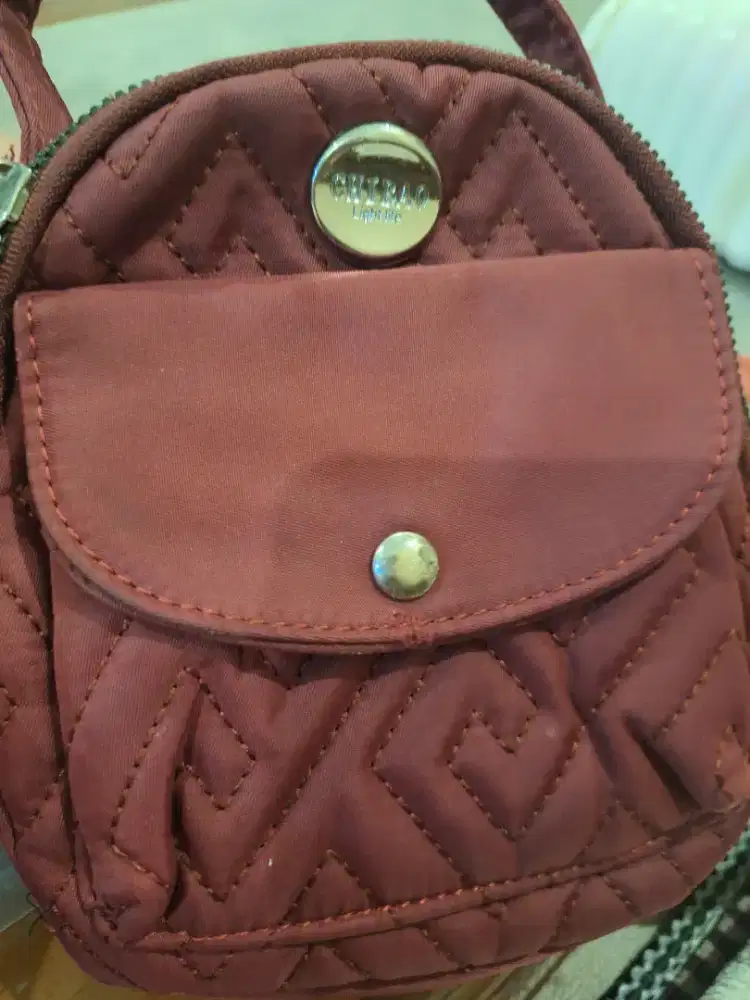 Tas selempang chibao