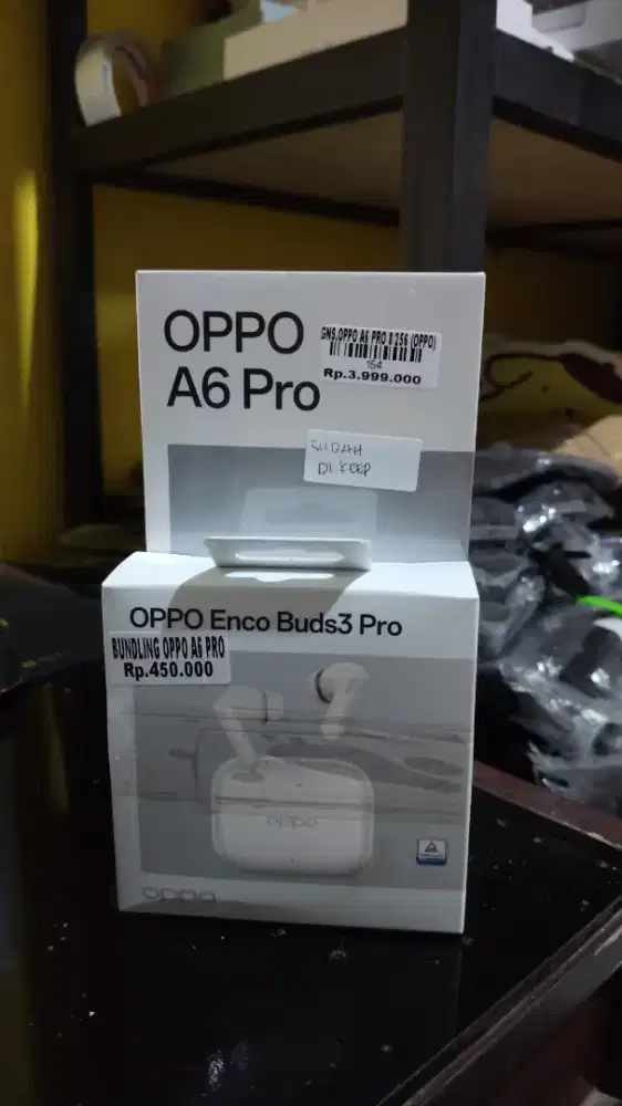ready Oppo A60 pro 8/256 garansi resmi 1tahun Atlantis dahsyat
