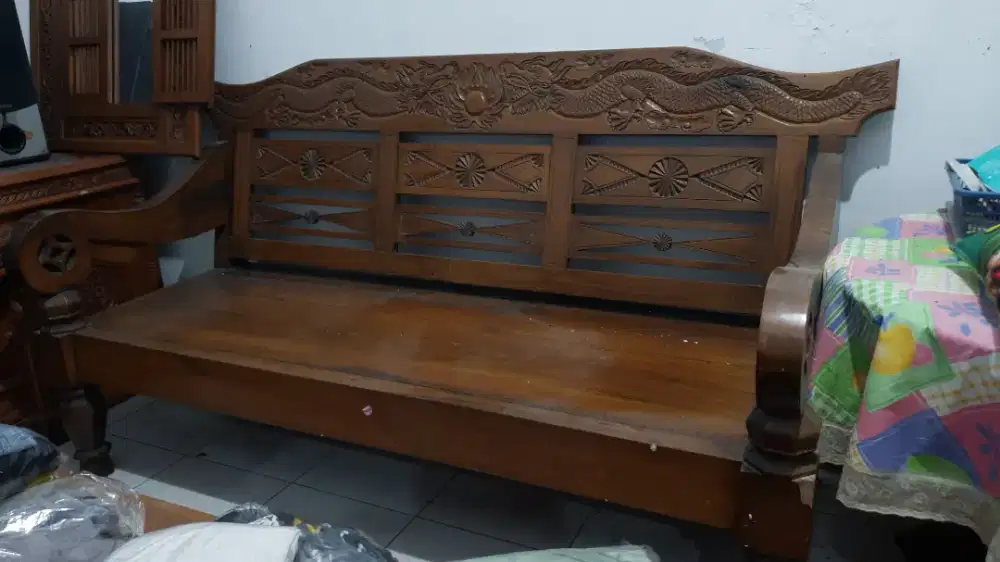 BANGKU JATI ASLI BESAR KLASIK