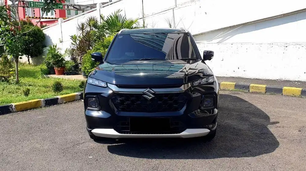 Suzuki Grand Vitara GX Hybrid 1.5 Panoramic Hitam 2024 km.9rb