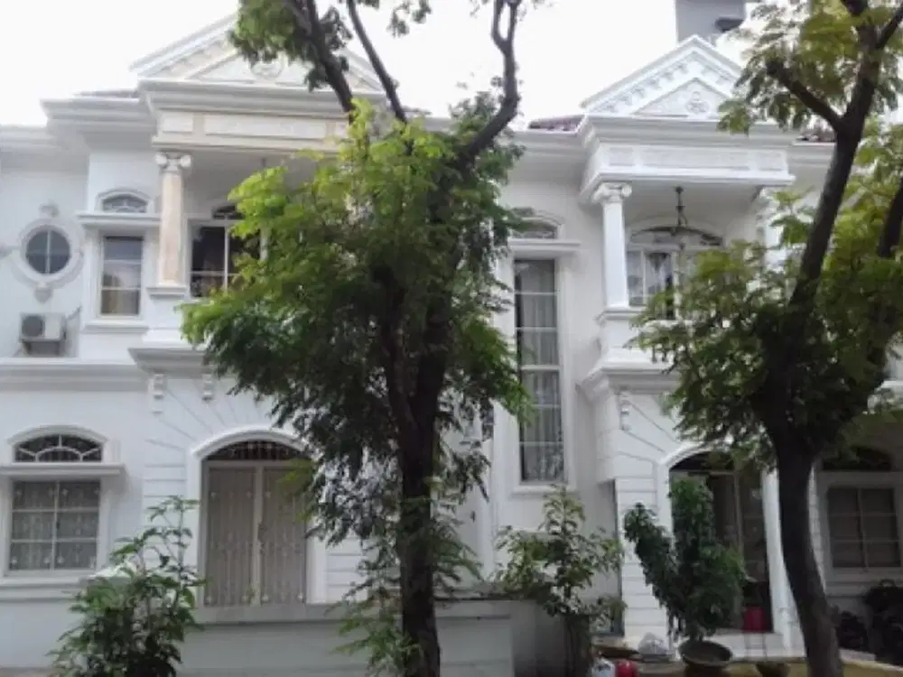 Rumah Pik 1,Lt.180m2 Kt. 4+1 jakarta utara