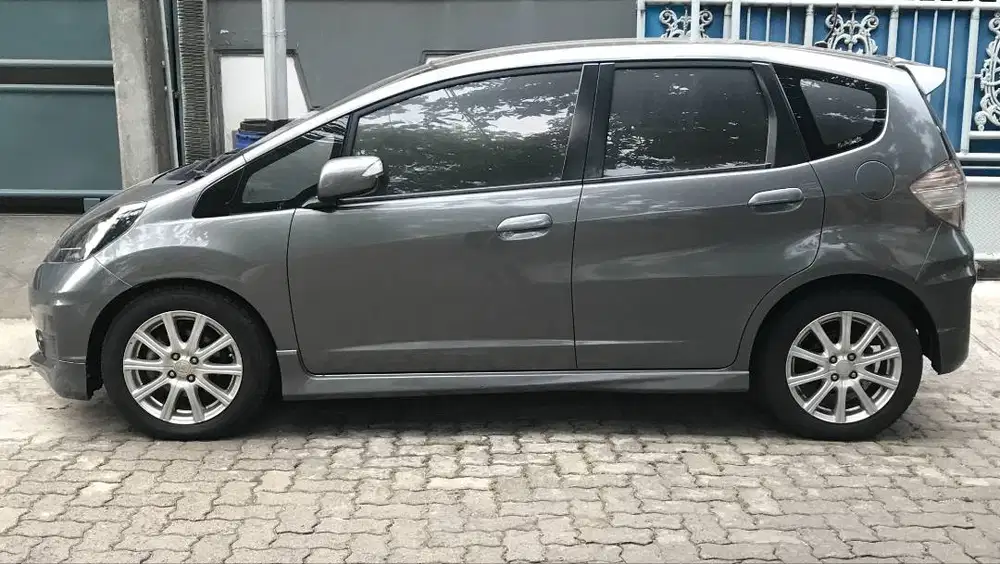 Honda Jazz RS AT CVT i-VTEC  1500cc - 2013