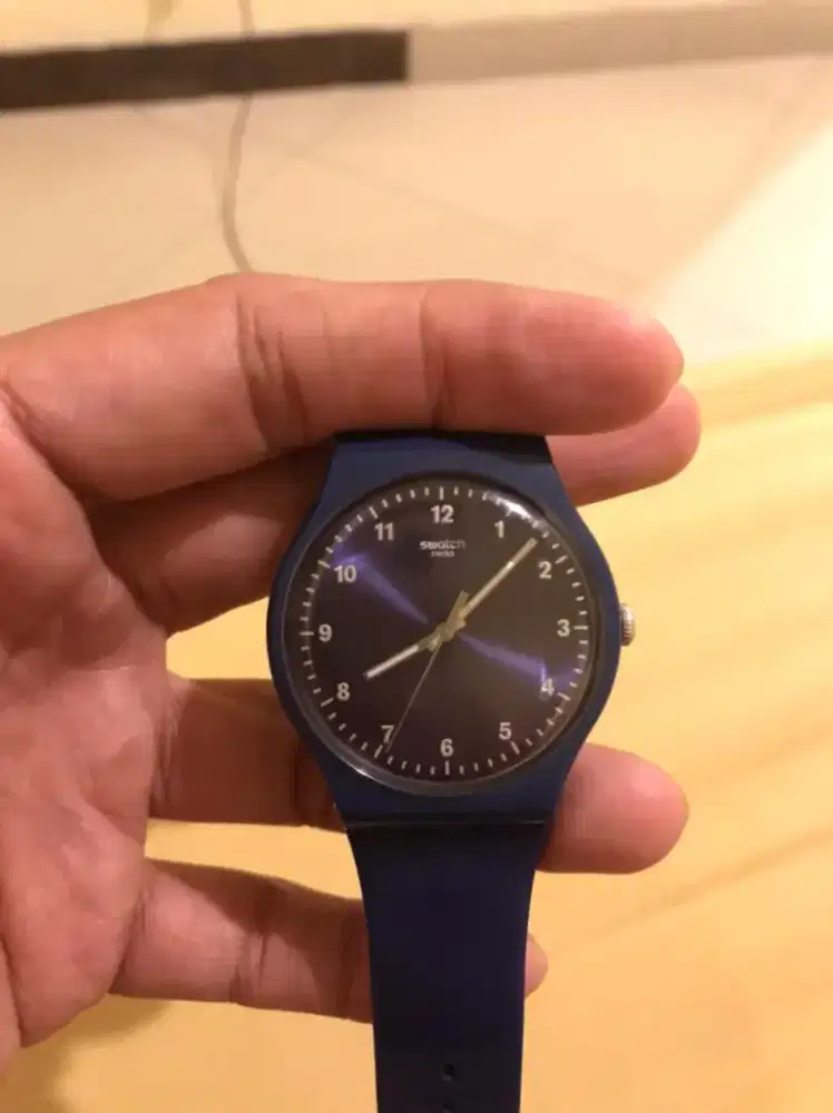 jam swatch karet navy