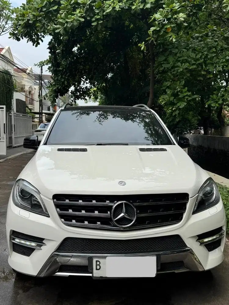 Mercedes Benz ML400 Putih