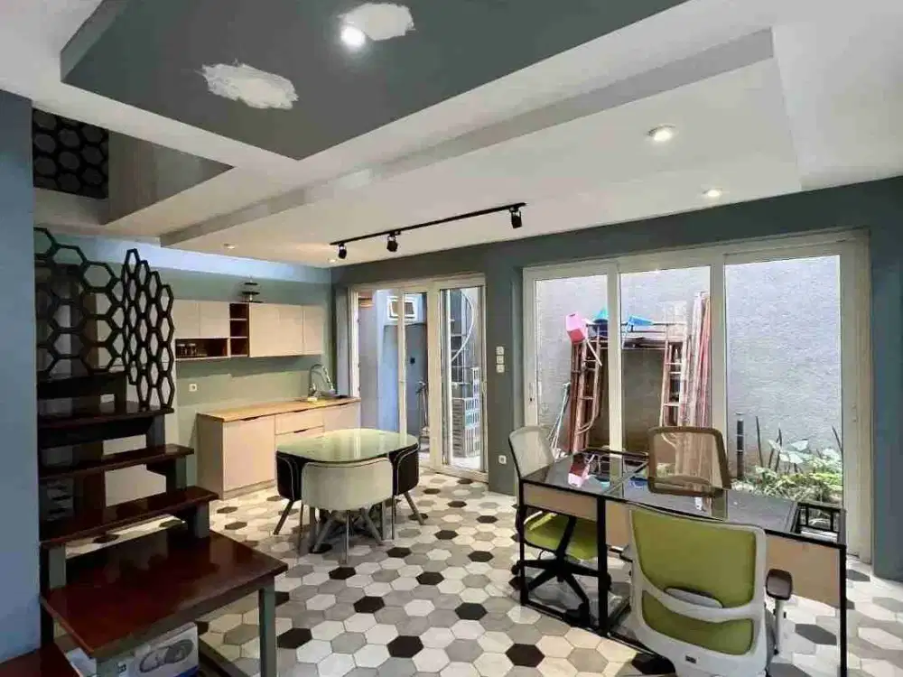 Kebayoran Baru Rumah Rapih Siap Huni