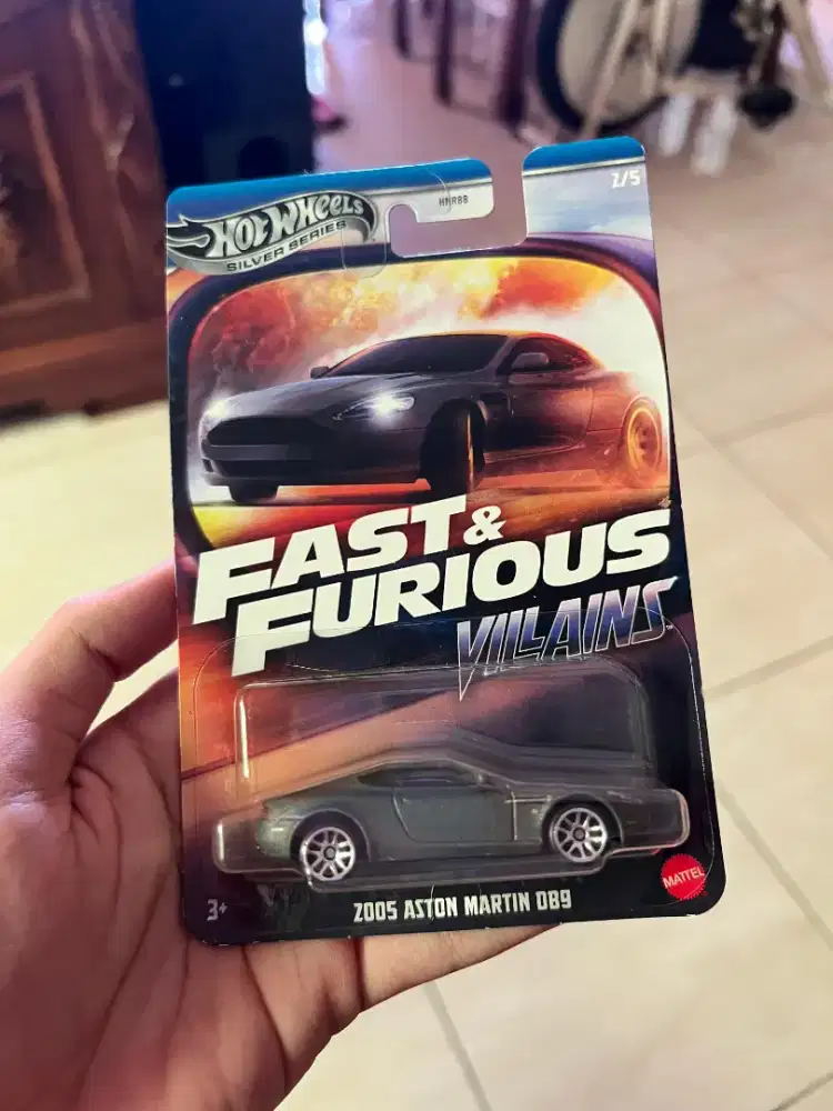 Hotwheels 2005 Aston Martin DB9