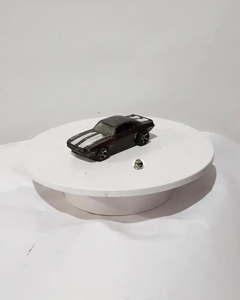 Hot Wheels 69 Camaro Diecast RBH