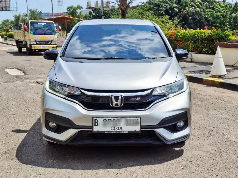 Honda jazz RS facelift matic thn 2019 istimewa