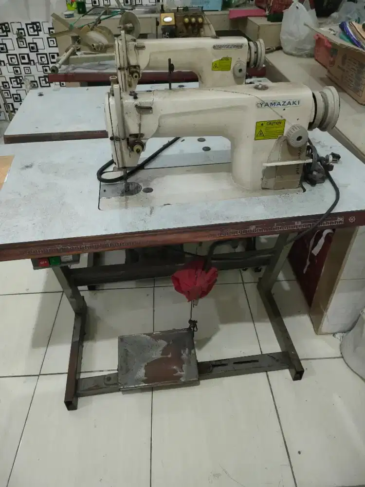 Dijual mesin jahit