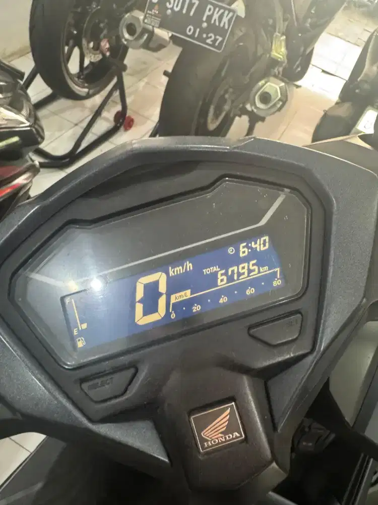 Low KM HONDA new VARIO ISS 125 2023