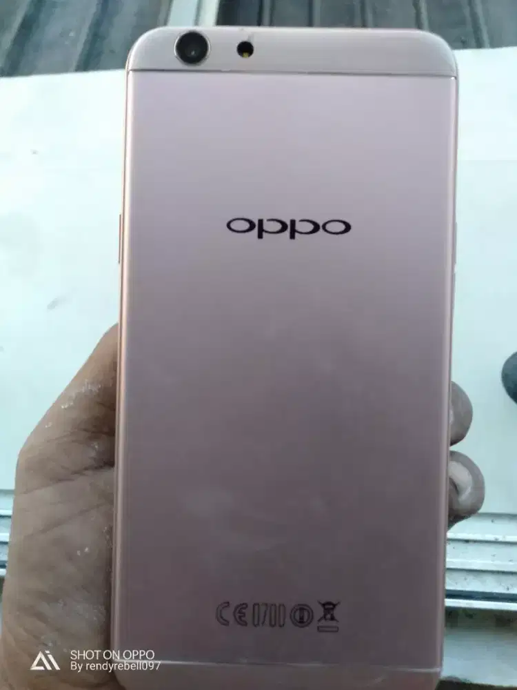 Oppo F1s 3/32GB