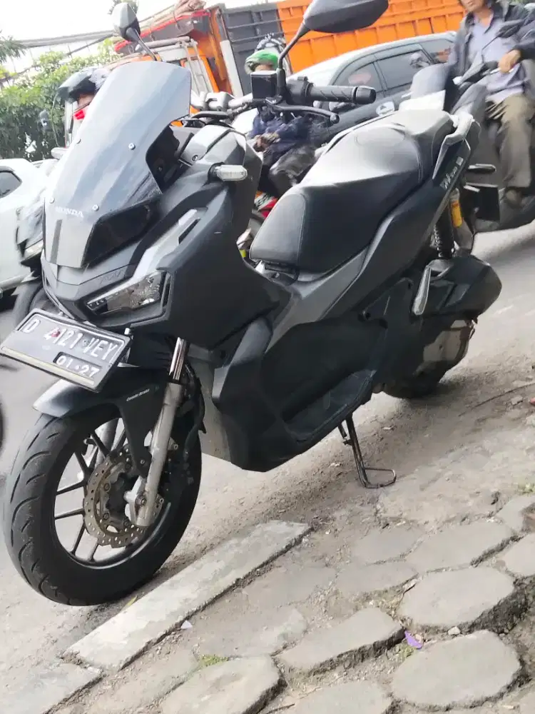 Adv 2022 keyless