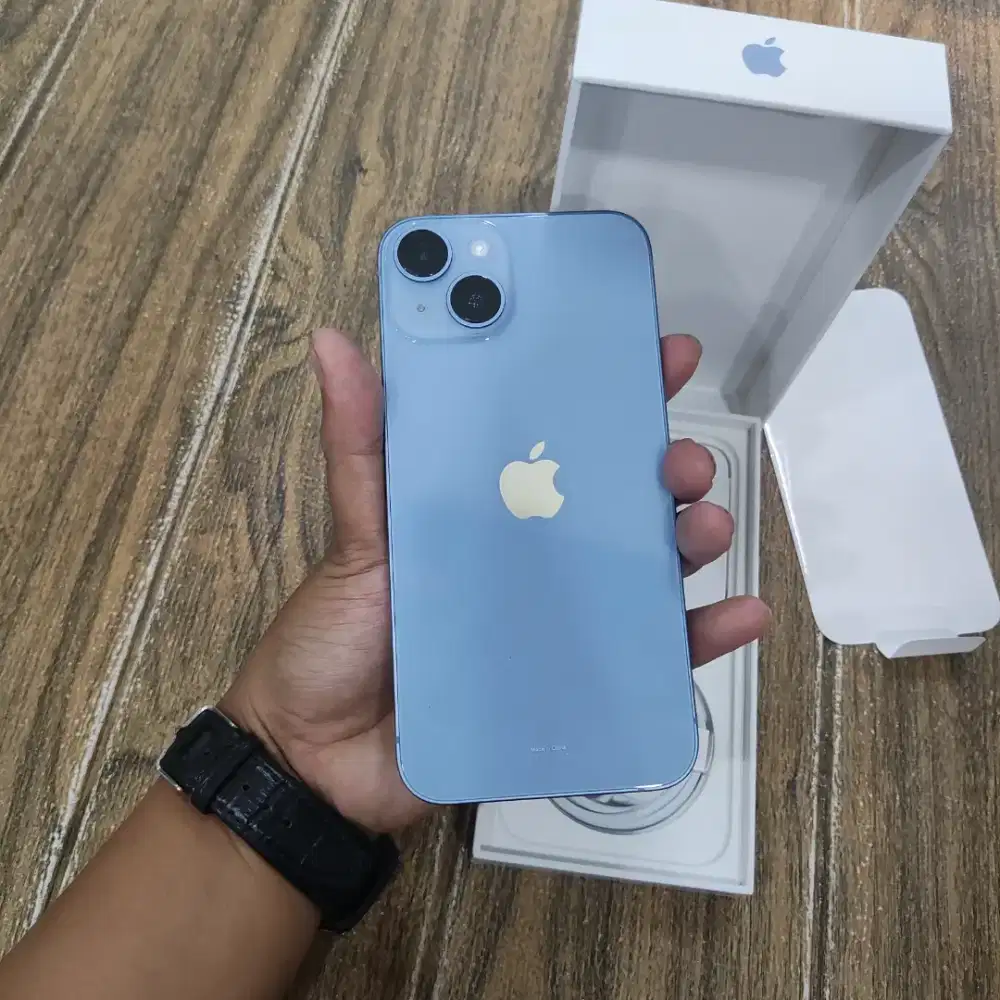 Apple iPhone 14 128GB open Box like new