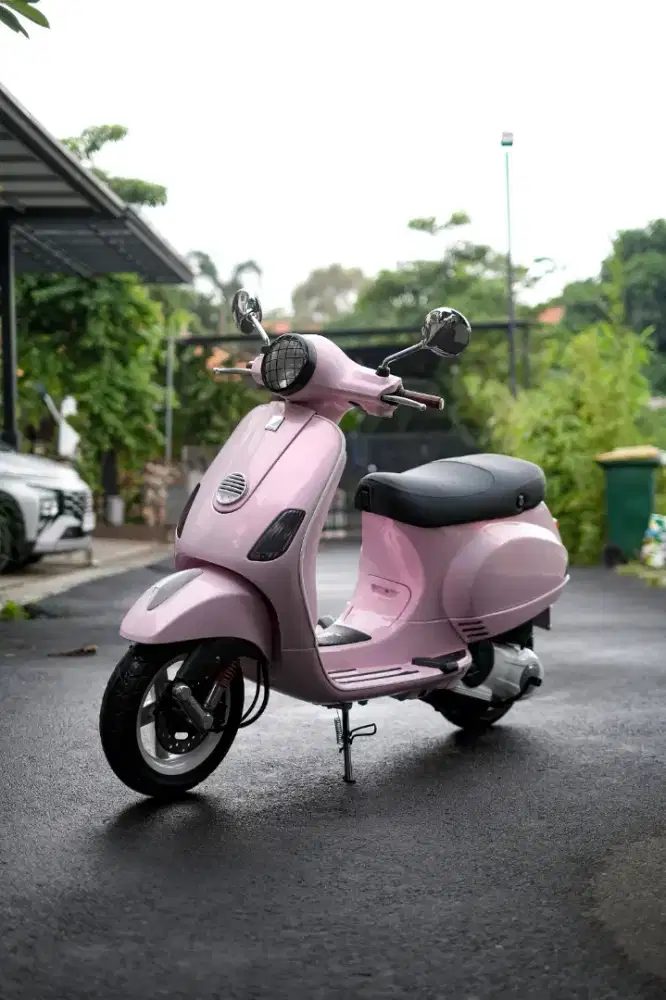 VESPA LX 150 3vie tahun 2013 (repain series pink cakep)