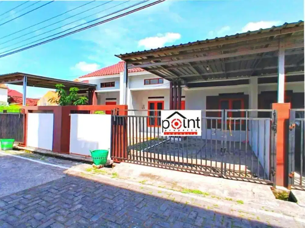 Rumah Bagus Siap Huni Letak Strategis