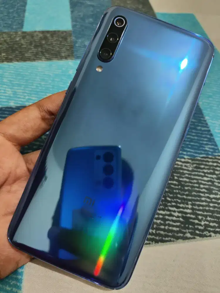 Xiaomi Mi9 8/128 blue hp cas muluss