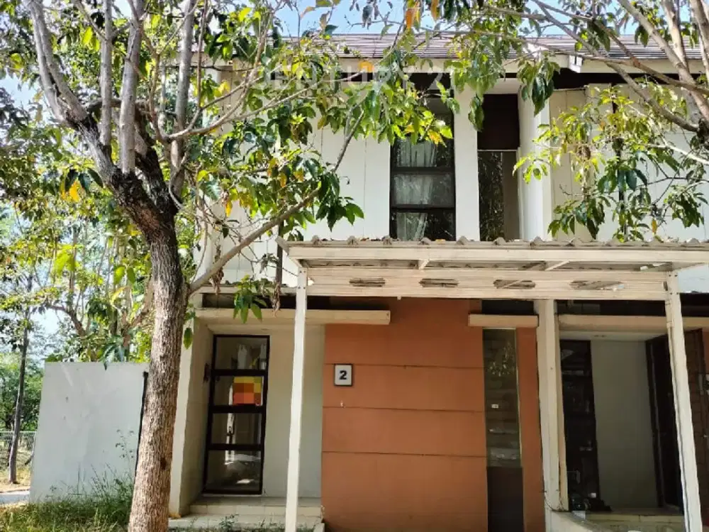 Rumah Hook Di La Freya Lippo Cikarang.