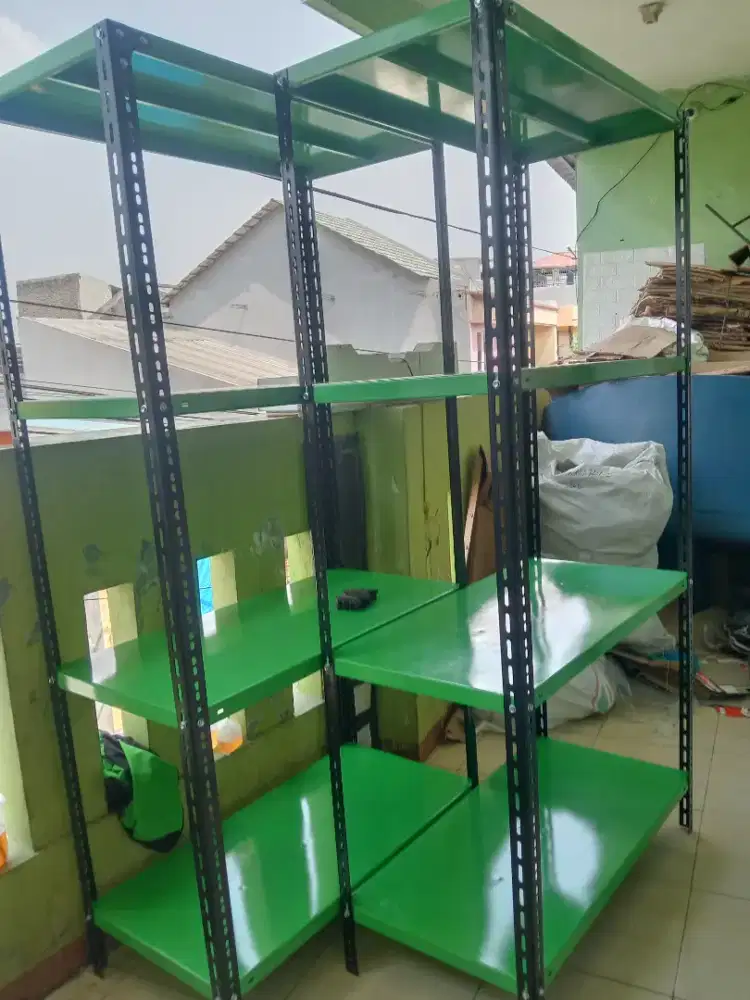 RAK BESI SIKU LUBANG SIAP KIRIM DAN COD