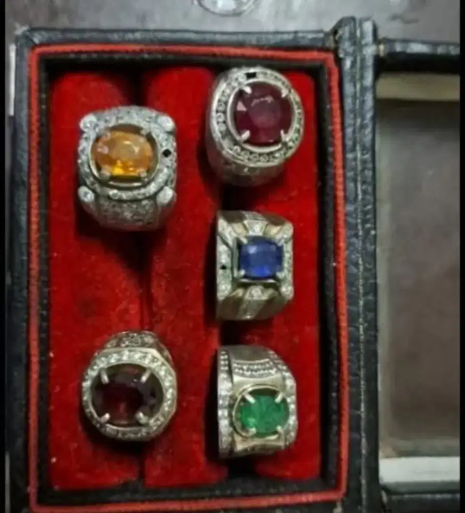 Murah cincin perak dgn mata batu permata asli ada memo