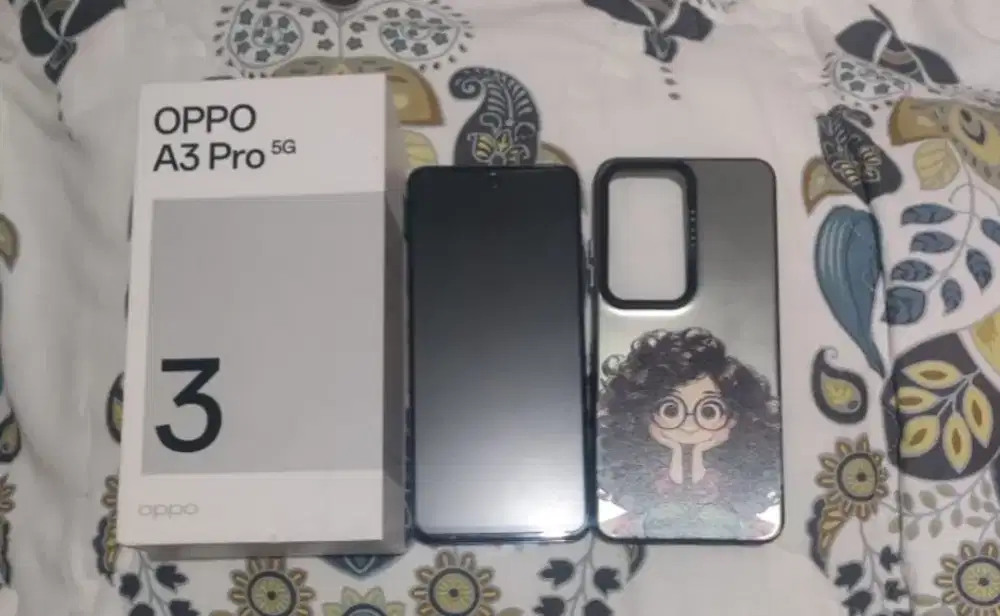 Oppo A3 Pro 5G Ungu