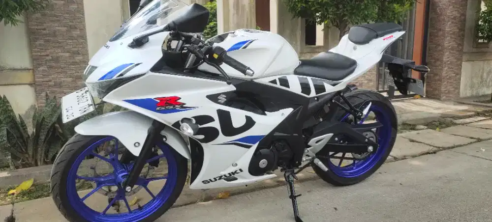 Suzuki: GSX -R 150 Keyless Th 2019 Dki Bln 04-2026 Mls Ors