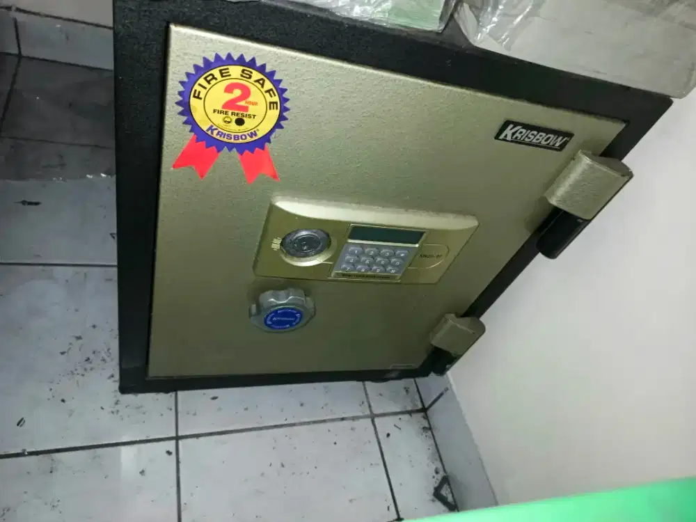 Dijual Brankas bekas ex kantor