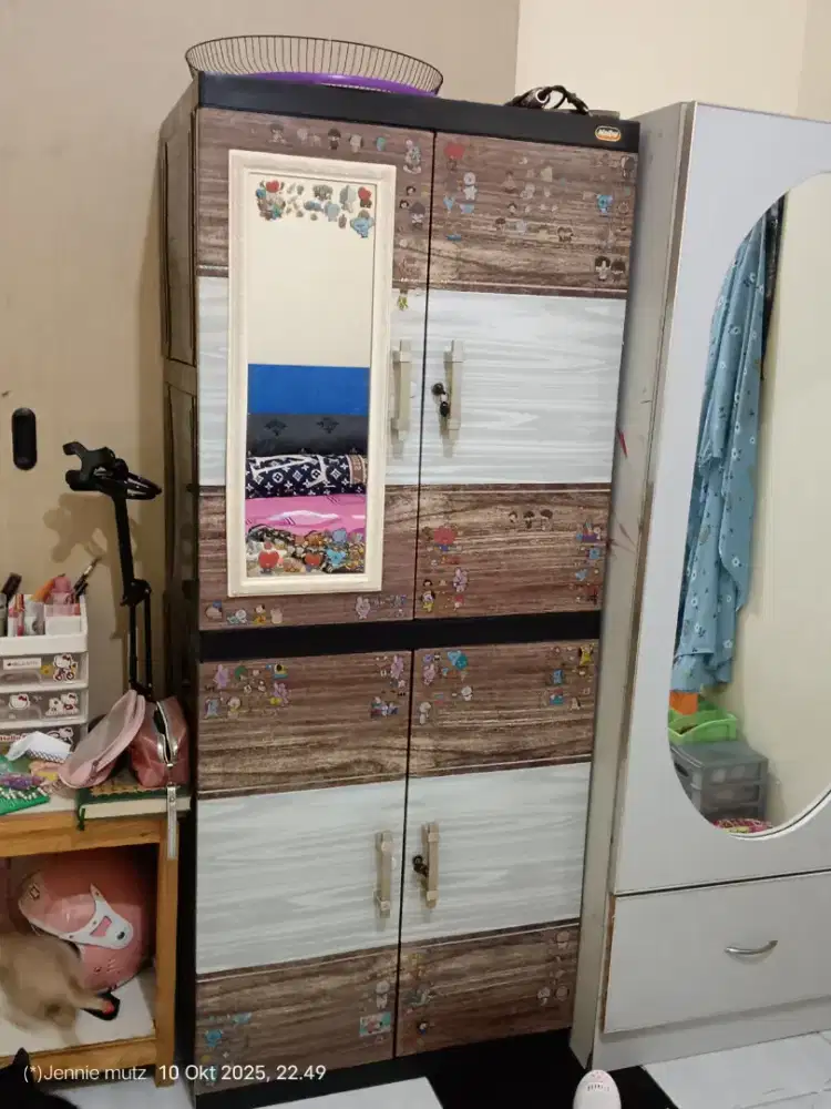 Dijual kemari plastik baru beli 2 bulan kondisi 99 persen bagus