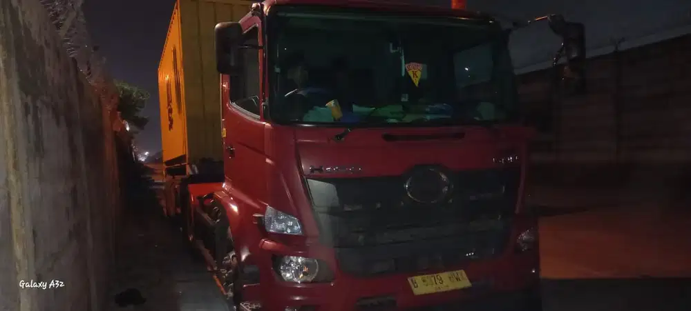 HINO SG285TH 2021/2022.
